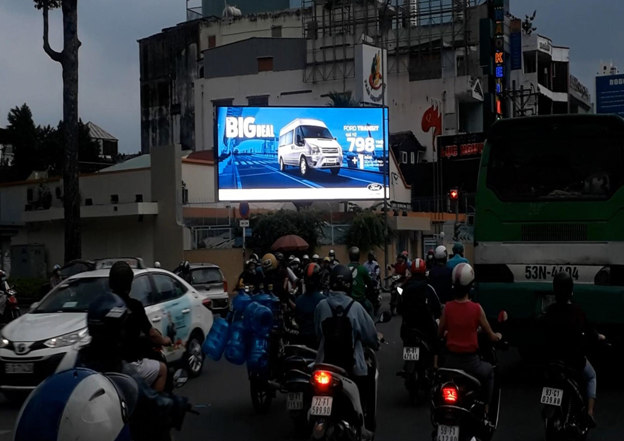 [Image: MAN-HINH-LED-NGA-TU-NGUYEN-THI-MINH-KHAI...8x1448.jpg]