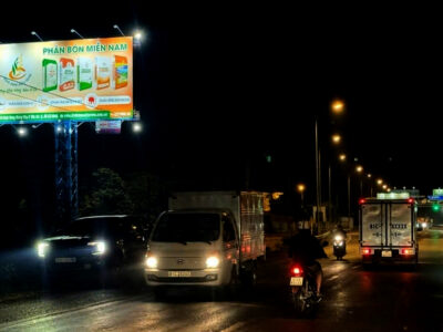 bang-quang-cao-tai-tram-thu-phi-chu-se